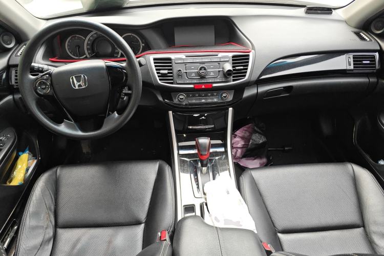 Used Honda Accord 2016 2.0L Comfort Edition
