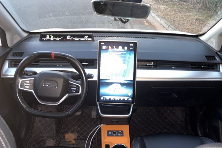 Used NETA V 2021 Long-Range Entertainment Edition Upgrade Model
