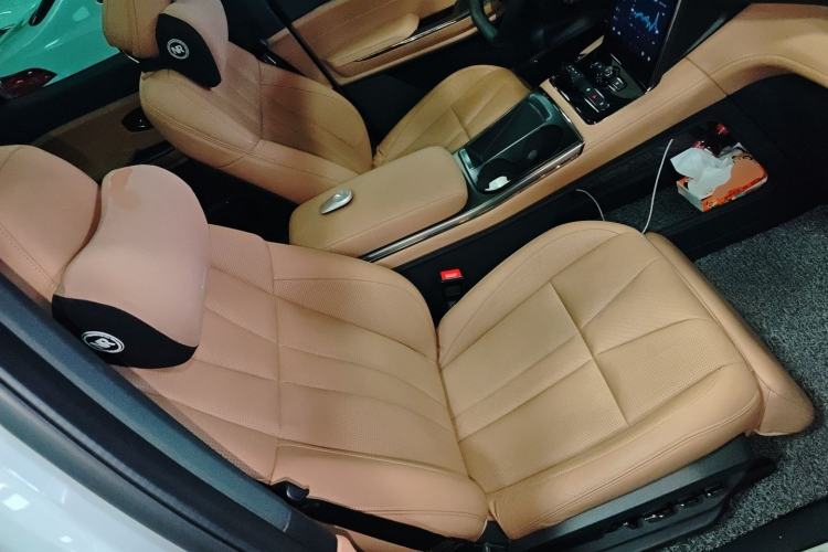 Used Nio ES8 2020 415 km Range 7-Seater Version
