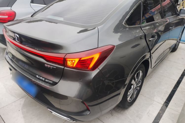 Used Changan Eado 2024 PLUS Blue Whale NE 1.4T GDI DCT High-Energy Edition
