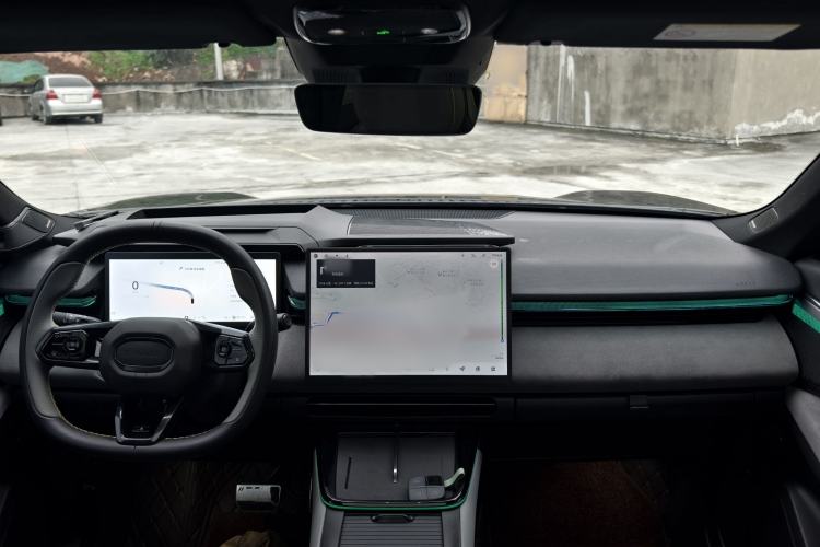 Used Lynk & Co 08 EM-P 2023 245km Ultra-Long Range Halo
