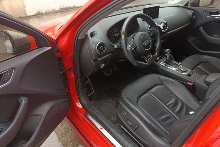 Used Audi A3 2014 Limousine 35 TFSI Automatic Comfort Model
