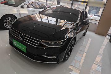Used Volkswagen Magotan 2023 2 Million Units Commemorative Edition 330TSI DSG Luxury Version