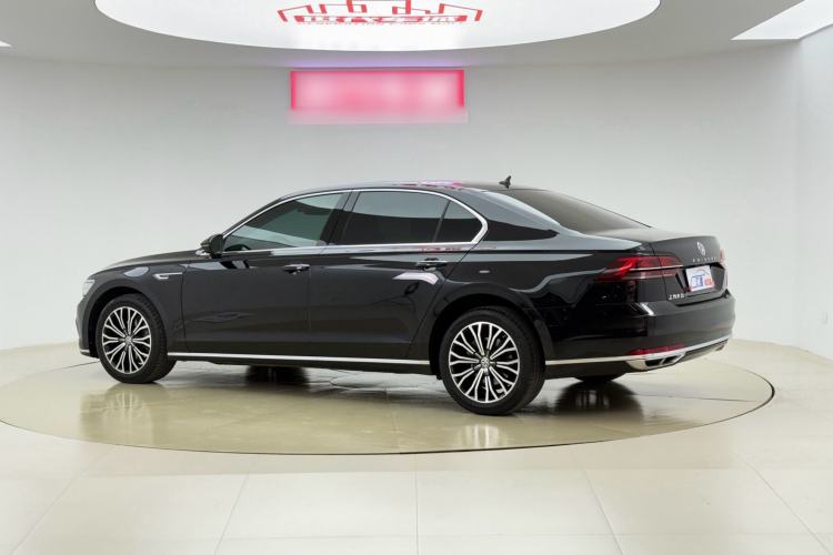 Used Volkswagen Phideon 2018 Revised Version 380TSI Two-Wheel Drive Business Edition
