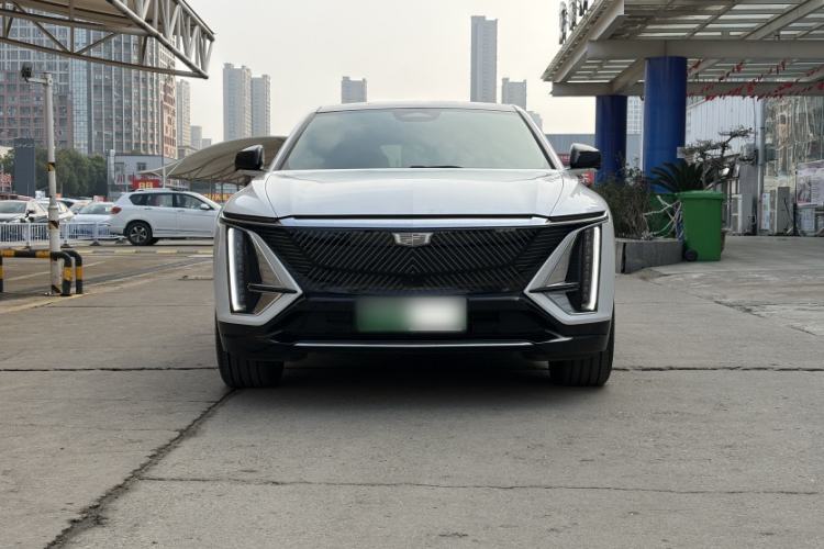 Used Cadillac LYRIQ 2022 Rear-Drive Long-Range Prestige Edition
