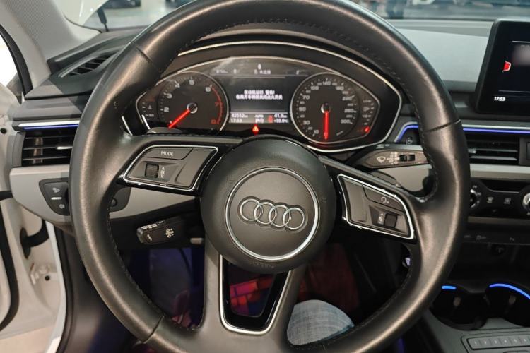 Used Audi A4L 2019 40 TFSI Ambition China VI
