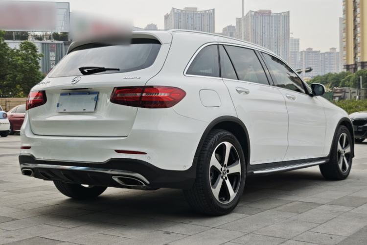 Used Mercedes-Benz GLC 2019 Facelift GLC 260 L 4MATIC Luxury Model
