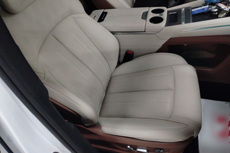 Used BYD Xia 2025 DM-i 1.5T 180km Excellence Model
