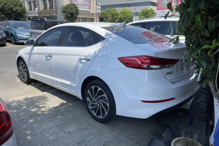 Used Hyundai Elantra 2020 1.5L CVT Smart & Stylish – Elite Version
