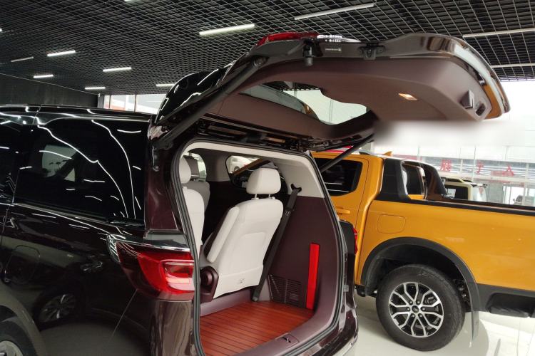 Used Buick GL8 2022 Facelift Avenir Aivia Six-Seat Deluxe Edition
