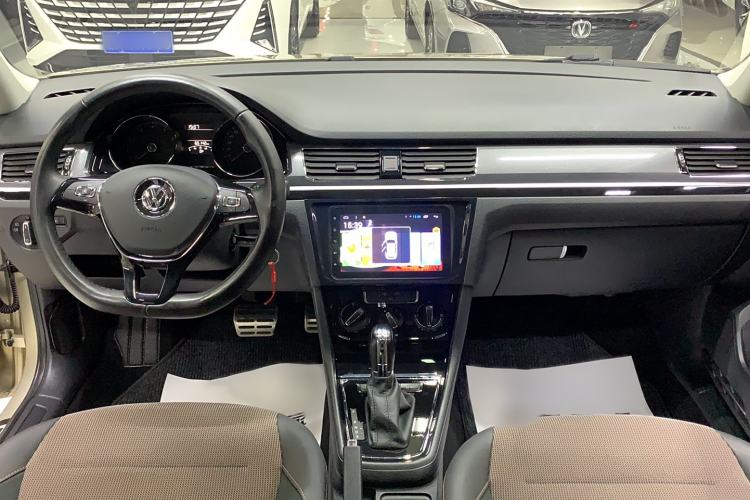 Used Volkswagen C-TREK 2018 1.5L Automatic Comfort Model
