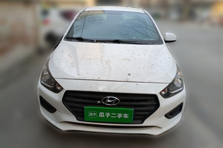 Used Hyundai Verna (older generation) 2017 1.4L Manual Huancai Edition China VI
