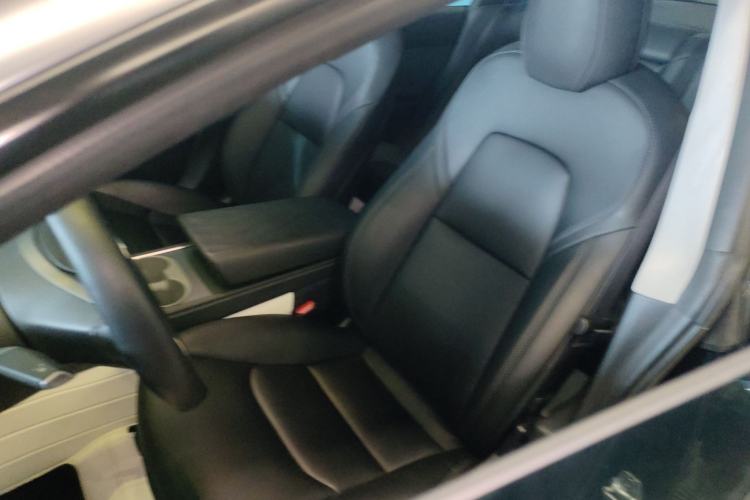 Used Tesla Model 3 2022 Performance High-Performance All-Wheel-Drive Version
