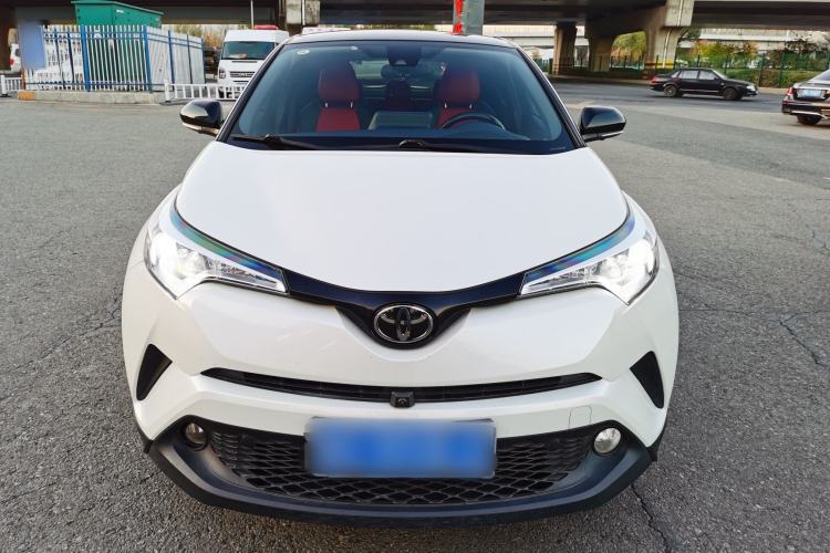 Used Toyota C-HR 2018 2.0L Leading Edition China VI