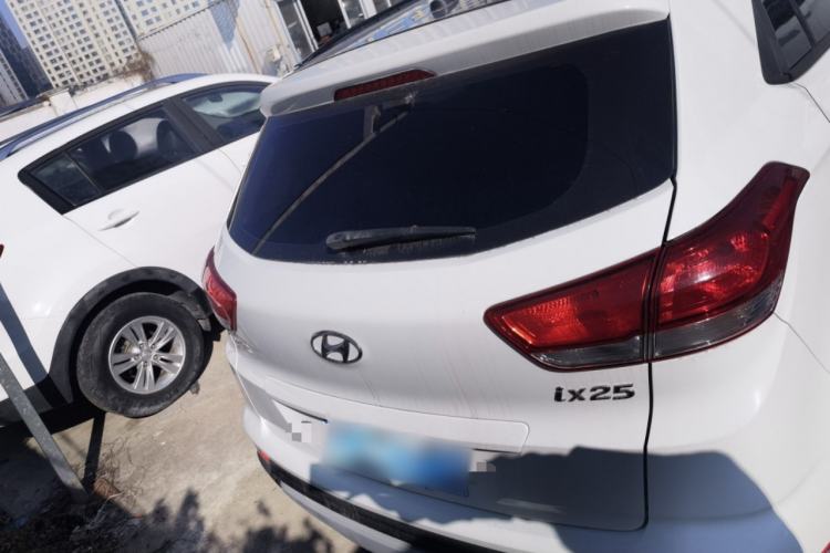 Used Hyundai ix25 2017 1.6L Automatic Smart Version
