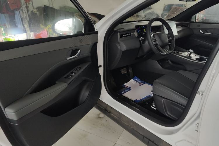 Used BYD Qin PLUS 2025 DM-i Smart Drive 55KM Leading Model