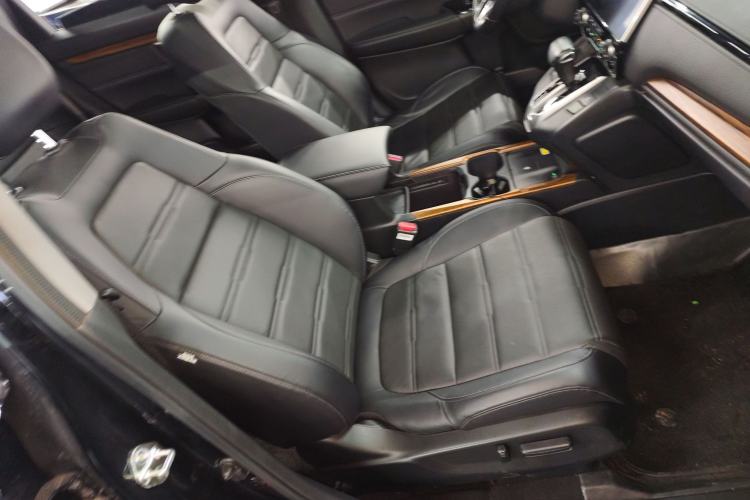 Used Honda CR-V 2021 240TURBO CVT 2WD Fashion Edition
