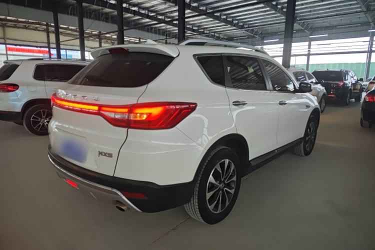 Used Dongfeng Fengdu MX5 2016 1.4T Manual Luxury Edition
