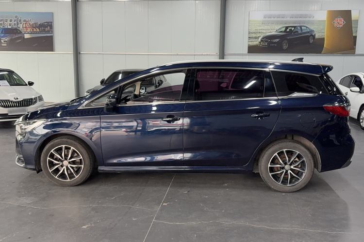 Used BYD Song MAX 2018 1.5T Automatic Smart Connect Luxury 6-Seater