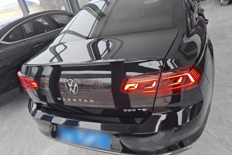 Used Volkswagen Magotan 2023 2 Million Units Limited Edition 330TSI DSG Leading Version