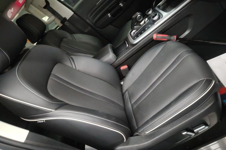 Used Tank 300 2021 City Edition 2.0T—Truly Stylish