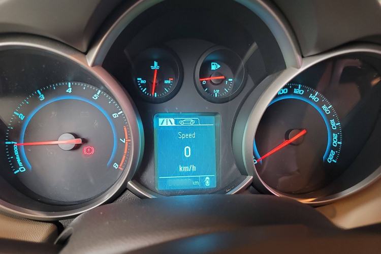 Used Chevrolet Cruze 2015 1.5L Classic SL MT
