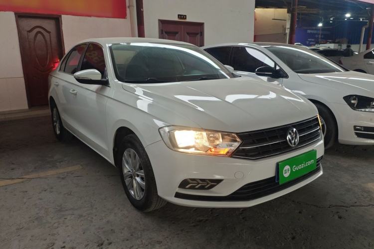 Used Volkswagen Bora 2017 1.6L Automatic Fashion Model
