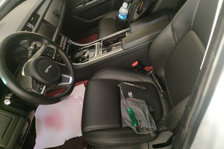 Used Jaguar XFL 2020 XFL 2.0T P200 Two-Wheel-Drive Rally Flag Edition
