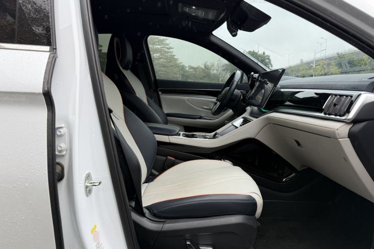 Used BYD Song PLUS New Energy 2023 Champion Edition EV 520KM Flagship Model
