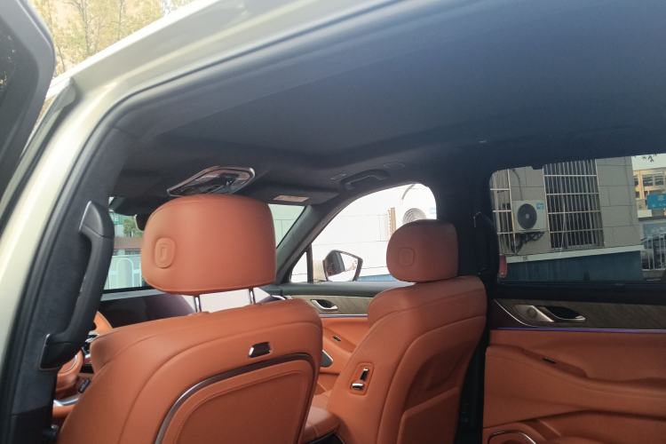 Used Wey Lanshan 2023 Four-Wheel Drive Ultra-Long Range Version
