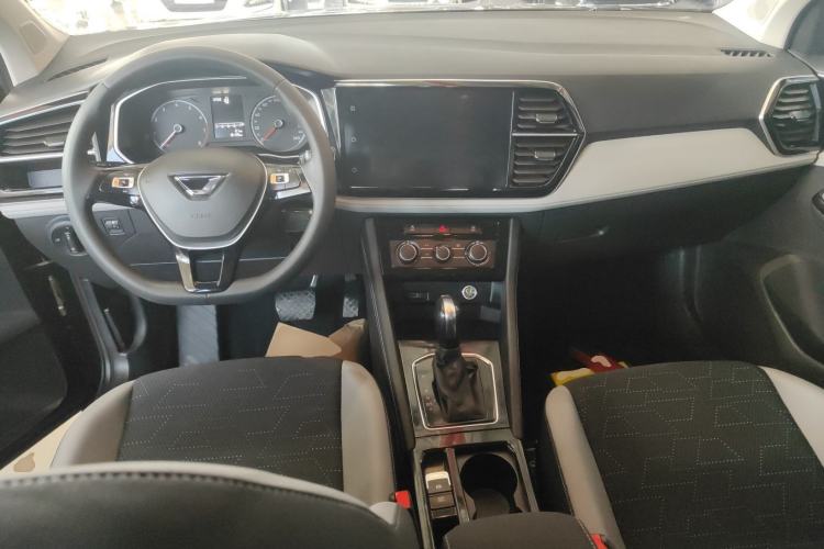 Used Jetta VS5 2022 280TSI Automatic Trend Edition
