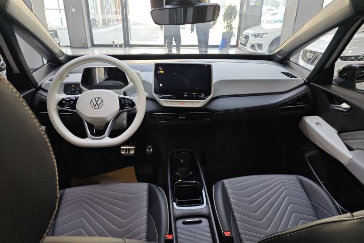 Used Volkswagen ID.3 2024 Outstanding Edition
