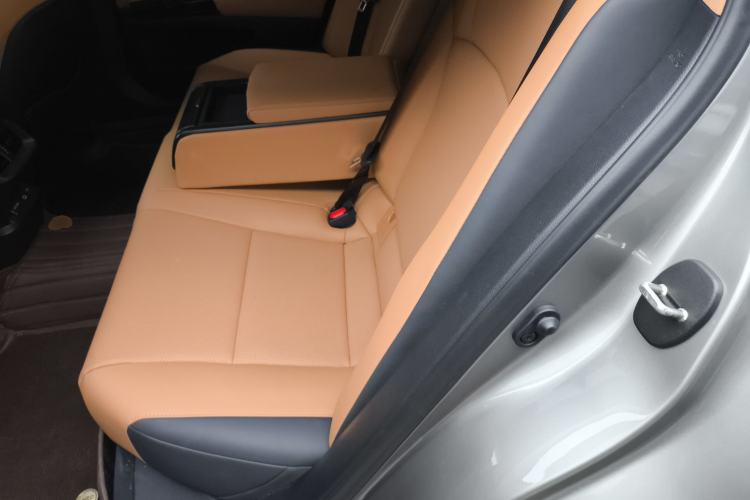 Used Lexus ES 2022 200 Excellence Edition