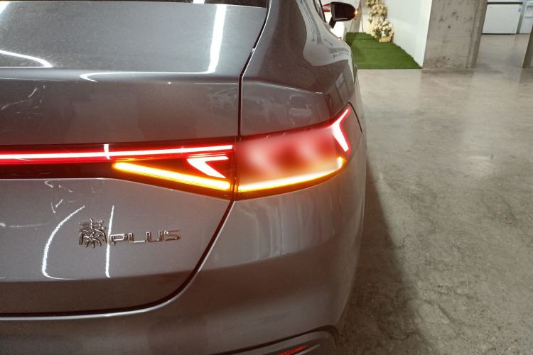 Used BYD Qin PLUS 2023 Champion Edition DM-i 55KM Leading Model
