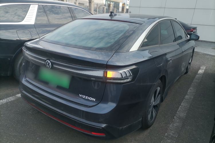 Used Volkswagen ID.7 VIZZION 2024 AIR model

