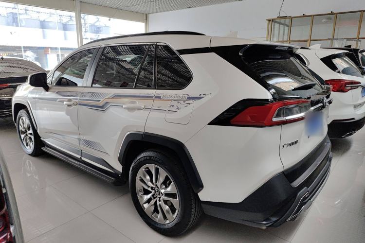 Used Toyota Wildlander 2020 2.0L CVT Two-Wheel Drive Luxury Edition
