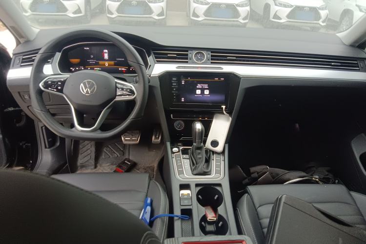 Used Volkswagen Magotan 2025 Zhongxiang Version 280TSI DSG Comfort Edition
