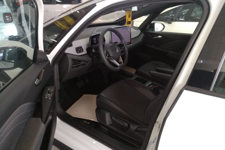 Used Volkswagen ID.3 2025 Smart Version Pure & Intelligent Enjoyment Edition