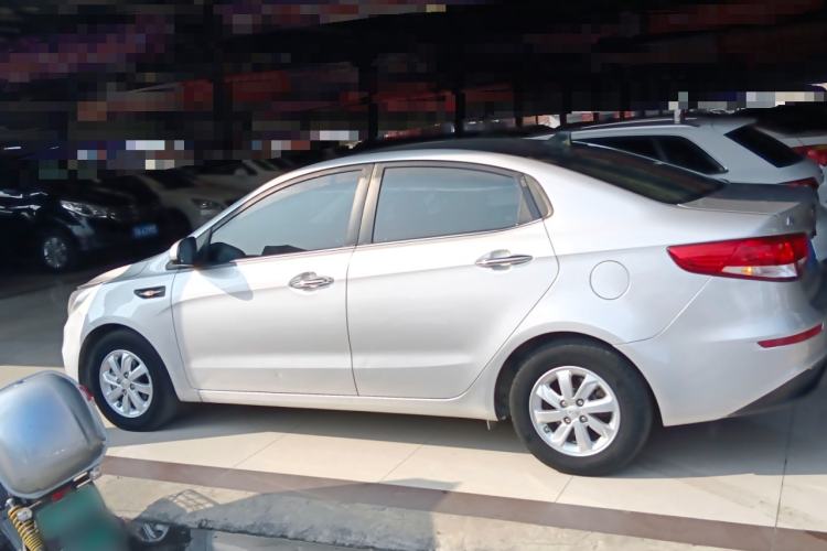 Used Kia K2 2015 Sedan 1.4L MT GLS