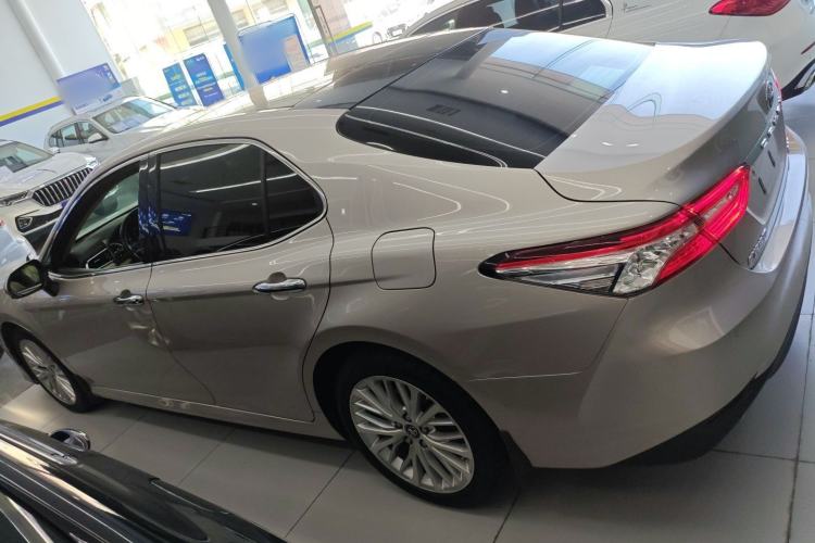 Used Toyota Camry 2019 2.5G Luxury Edition China VI Standard
