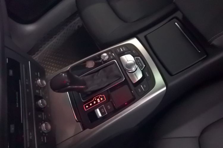 Used Audi A6L 2018 30th Anniversary Edition 35 TFSI Fashion Model