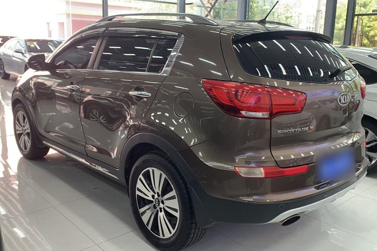 Used Kia Sportage R 2015 2.0L Automatic Two-Wheel Drive DLX Model
