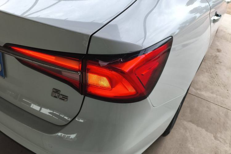 Used Roewe i5 2019 1.5L Automatic 4G Connected Linghao Flagship Edition

