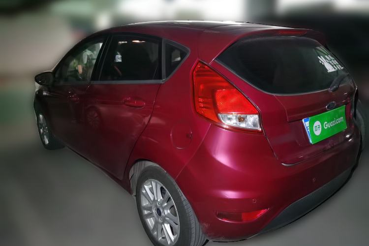 Used Ford Fiesta 2013 Hatchback 1.5L Automatic Fashion Edition
