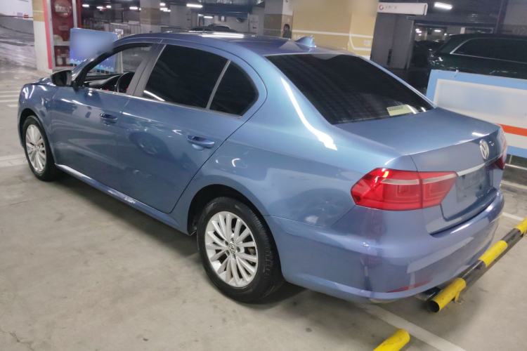 Used Volkswagen Lavida 2013 Revised Version 1.6L Automatic Luxury Edition