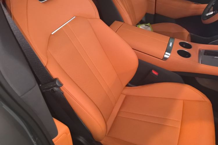 Used  YU7 2025 Ultra-Long Range All-Wheel Drive Pro Version
