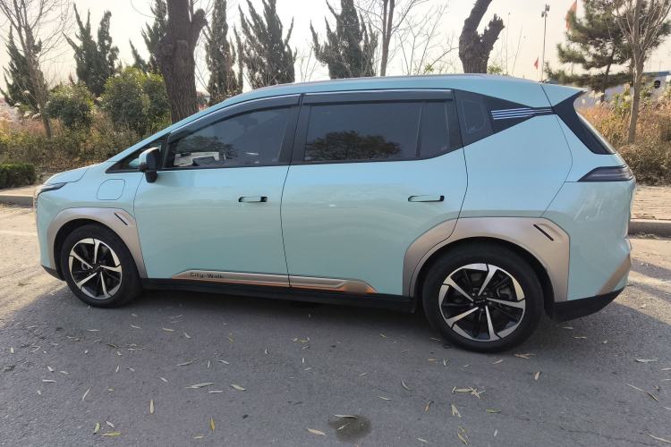 Used AION Y 2022 Plus 70 Smart Edition
