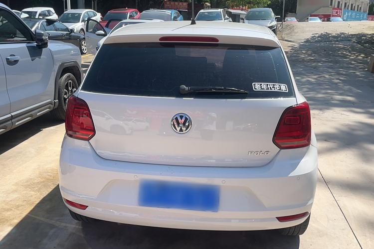 Used Volkswagen Polo 2016 1.6L Automatic Comfort Model
