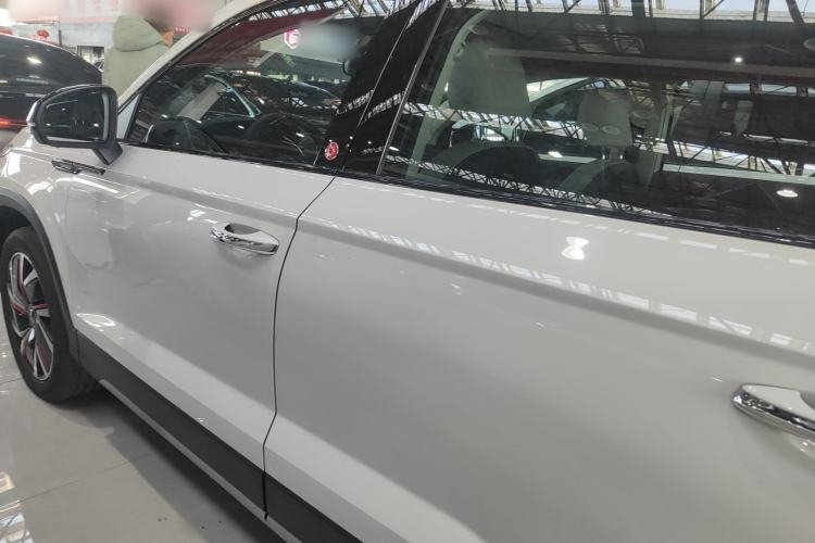 Used Volkswagen Tharu 2024 300TSI Two-Wheel-Drive Moon Luxury Edition
