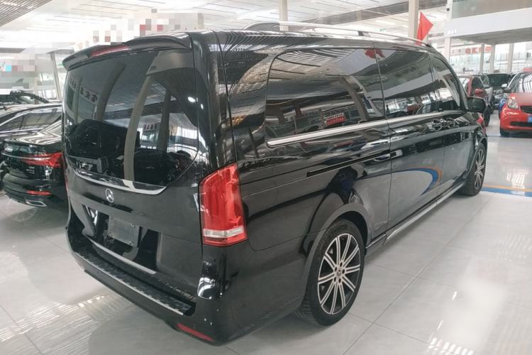 Used Mercedes-Benz V-Class 2021 V 260 L Long-wheelbase Luxury Edition